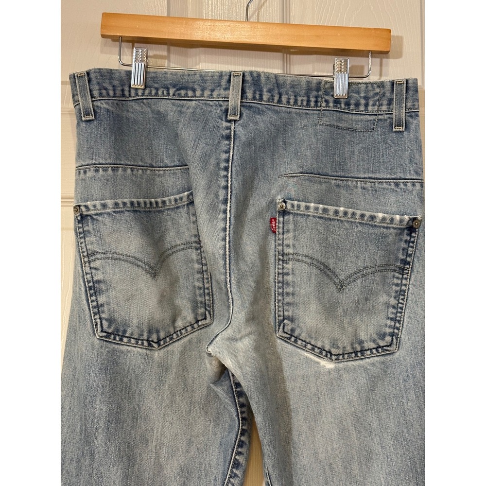Levis Engineered Jeans Mens 33x30 Light Wash Twisted Seam Denim Blue Relaxed Fit - Picture 7 of 11